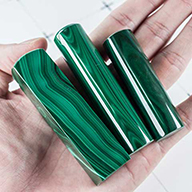 高雄市鳳山區瑞隆東路滿月剃頭髮滿月剃頭髮