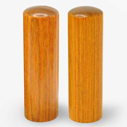 彩樺木結婚對章-黃