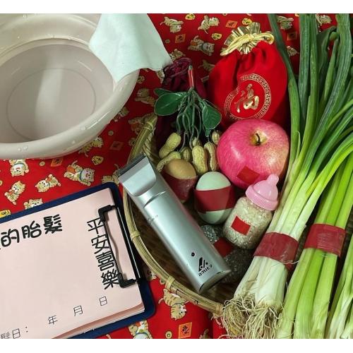 台中西區滿月剃頭