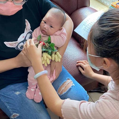 台南中西滿月剃頭