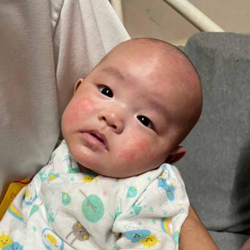 台中西區滿月剃頭