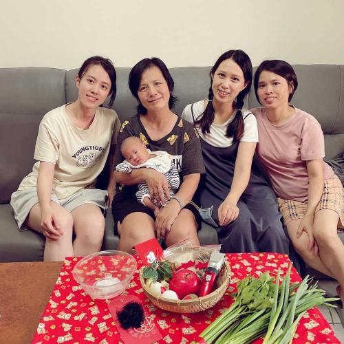 台南永康滿月剃頭髮