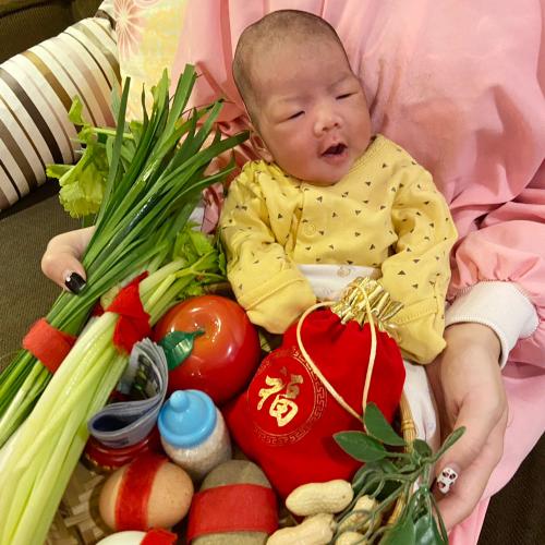 台北松山月子中心剃胎毛