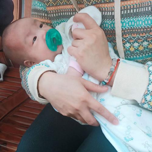 高雄楠梓滿月到府剃胎毛