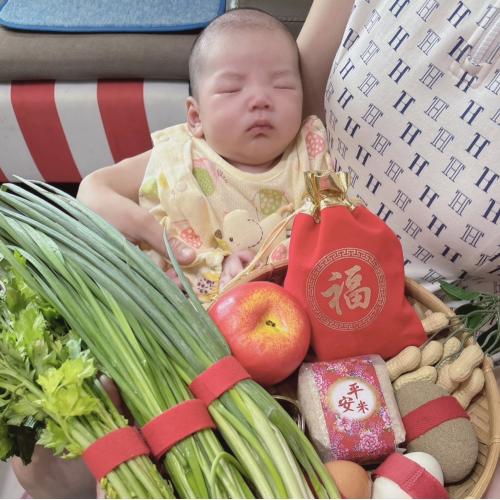 新北泰山剃胎毛