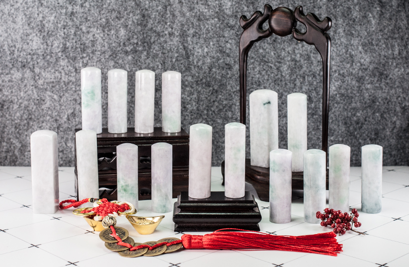 人生最重要的時刻，選擇台南唯原工藝結婚對章、印鑑章、開運章，提供最多的材質、完善的服務。純天【翠玉】結婚對章，買玉石結婚對章就來唯原工藝!