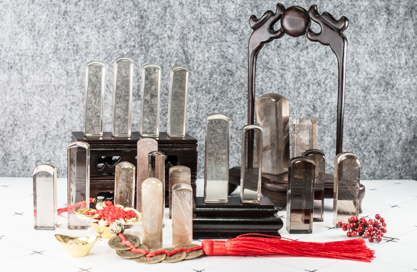 給寶貝最重要的紀念禮物，選擇台南唯原工藝臍帶章、胎毛筆，提供最多的材質、完善的服務。純天【原礦水晶】臍帶章 單章/對章組合，買肚臍章就來唯原工藝!