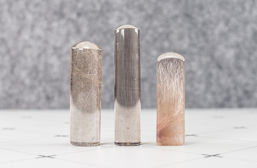 給寶貝最重要的紀念禮物，選擇台南唯原工藝臍帶章、胎毛筆，提供最多的材質、完善的服務。純天【原礦水晶】臍帶章 單章/對章組合，買肚臍章就來唯原工藝!