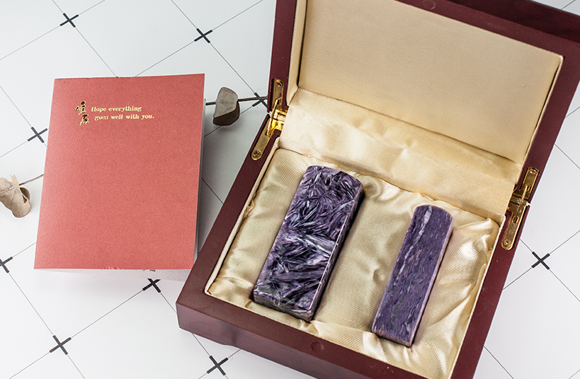 台南公司章!給自己禮物，選擇台南唯原工藝公司章、公司大小章、個人印鑑章、印鑑章、開運章，提供最多的材質、完善的服務。純天【紫龍晶】個人印鑑章，買玉石公司大小章就來唯原工藝!