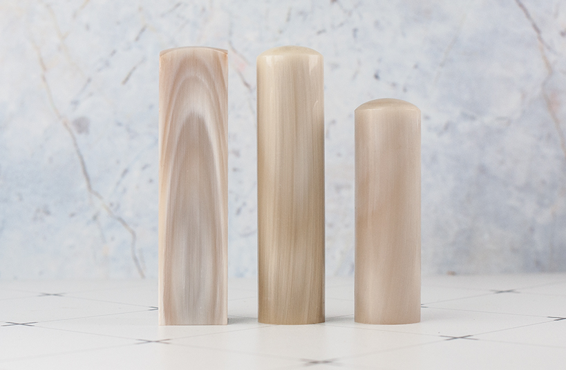 給自己禮物，選擇台南唯原工藝個人印鑑章、印鑑章、開運章，提供最多的材質、完善的服務。頂級赤牛角個人印鑑章，買赤牛角個人印鑑章就來唯原工藝!