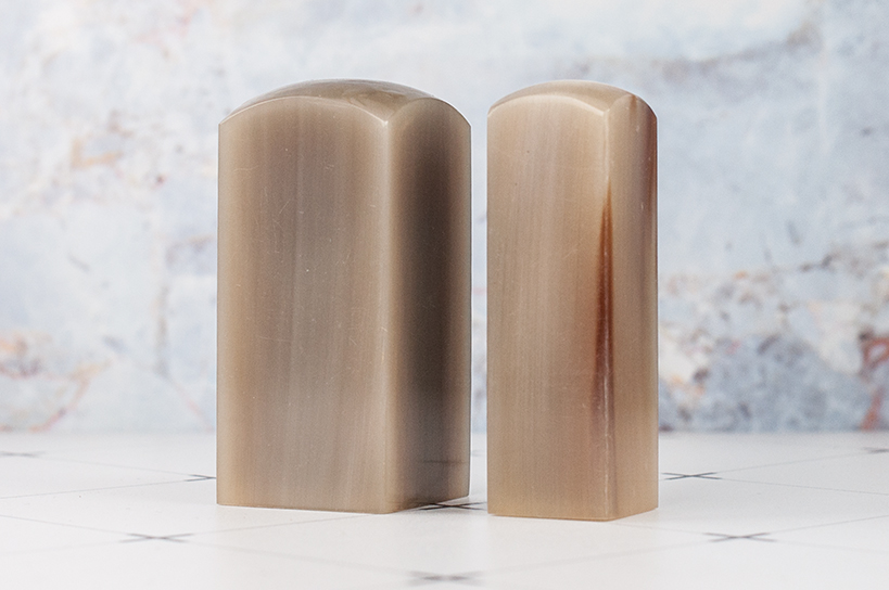 台南公司章!開店開業首選，選擇台南唯原工藝公司章、公司大章、個人印鑑章、印鑑章、開運章，提供最多的材質、完善的服務。純天【赤牛角】公司章，買赤牛角公司大小章就來唯原工藝!