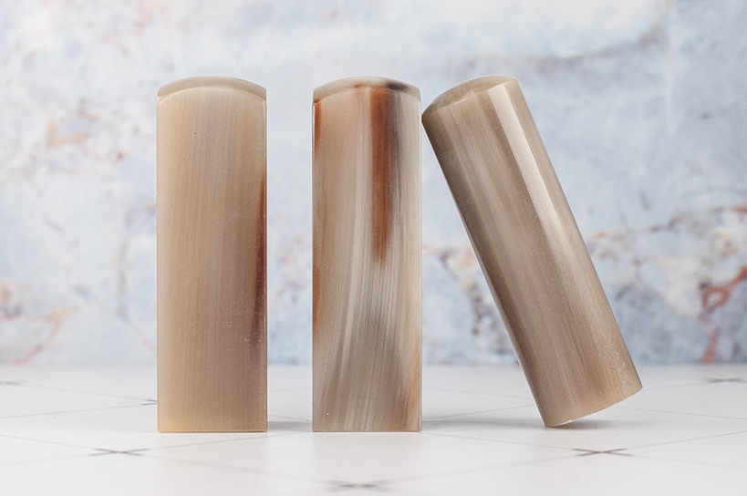 台南公司章!開店開業首選，選擇台南唯原工藝公司章、公司大章、個人印鑑章、印鑑章、開運章，提供最多的材質、完善的服務。純天【赤牛角】公司章，買赤牛角公司大小章就來唯原工藝!