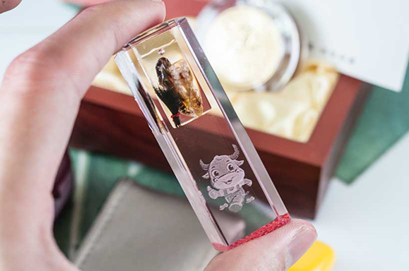 生肖牛【浮動款】水晶臍帶章