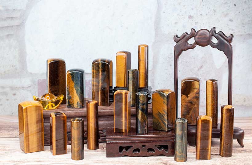 給自己禮物，選擇台南唯原工藝個人印鑑章、印鑑章、開運章，提供最多的材質、完善的服務。純天【黃虎紋石】個人印鑑章，買玉石個人印鑑章就來唯原工藝!