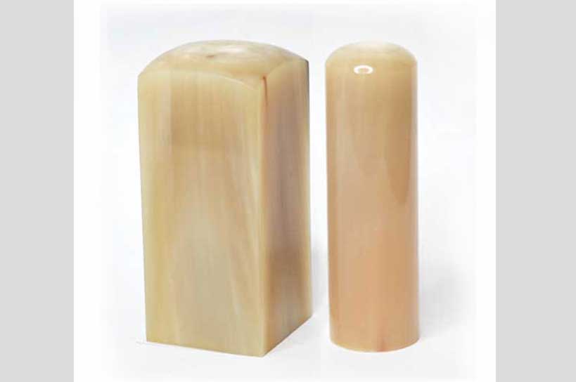 台南公司章!開店開業首選，選擇台南唯原工藝公司章、公司大章、個人印鑑章、印鑑章、開運章，提供最多的材質、完善的服務。純天【赤牛角】公司章，買赤牛角公司大小章就來唯原工藝!